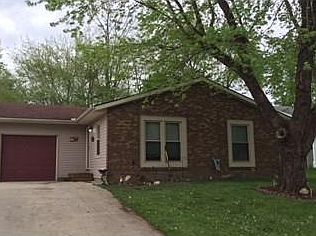 1st image of 607 Airedale Dr