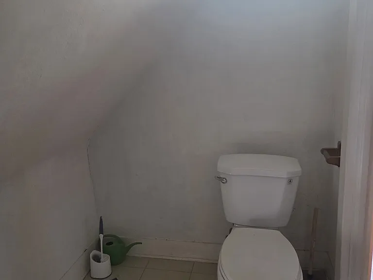 39 Wanda Ave #2 — Photo 9