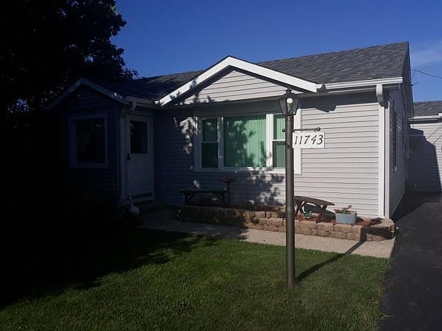 1st image of 11743 S Komensky Ave