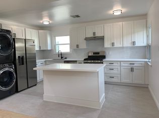 2815 Colorado Ave #B, Santa Monica, CA 90404
