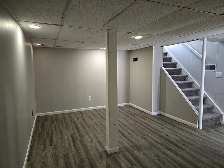 730 Lippencott St — Photo 29