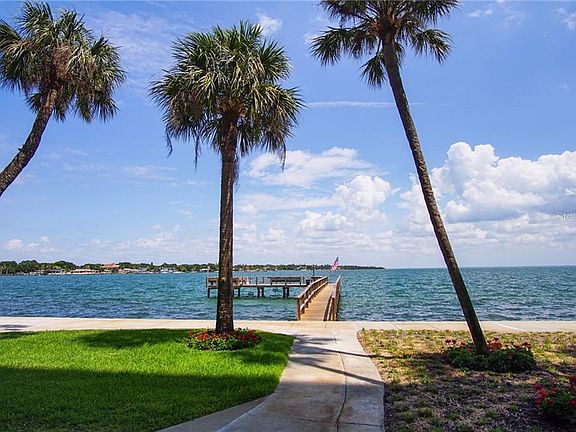 2nd image of 7200 Sunshine Skyway Ln S APT 5B