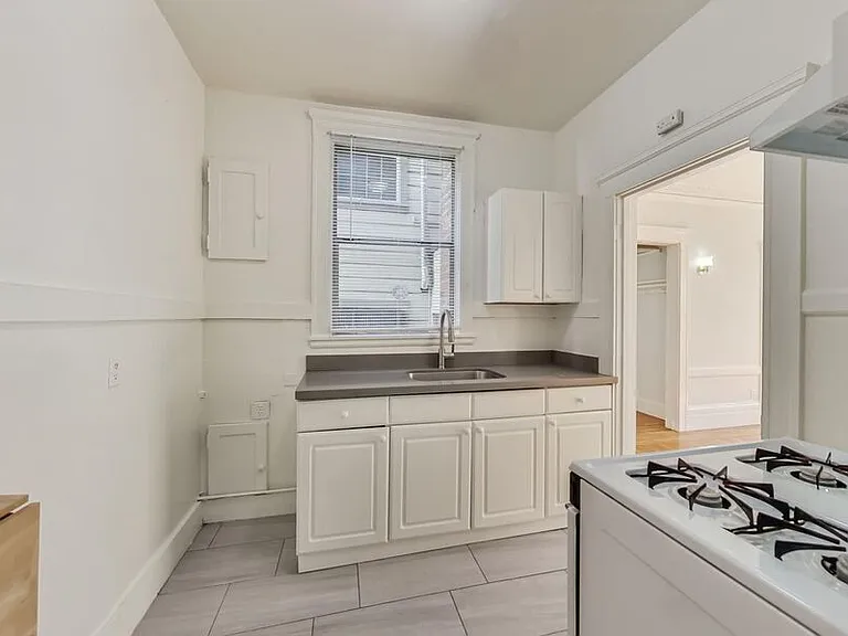 1434 Jackson St #6 — Photo 7