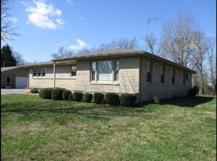 2883 Radio Rd, Almo, KY 42020