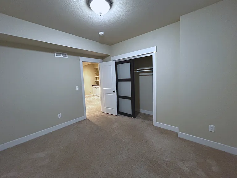 2521 Des Moines Dr #104 — Photo 1