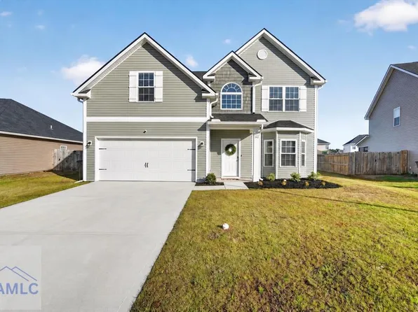 1142 Turpentine Trl, Hinesville, GA 31313