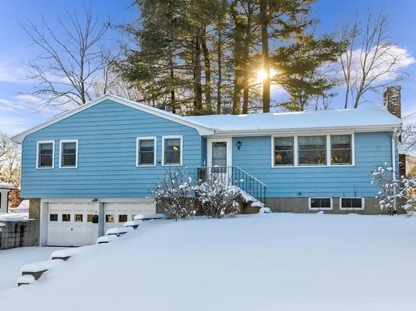 6 Rose Ln, Stoneham, MA 02180