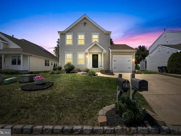 24 Bentwood Dr, Westampton, NJ 08060