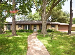 2817 Hillcrest Dr, Corsicana, TX 75110