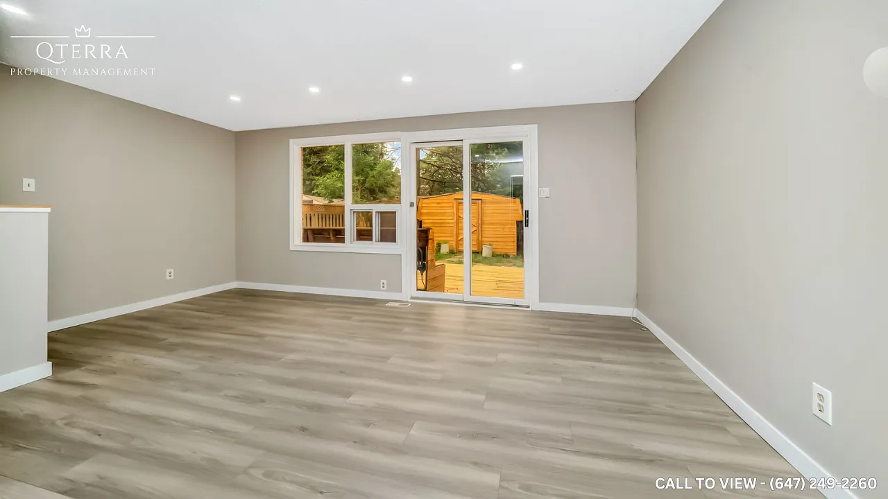 3 bed, 1.5 bath, 1200 sqft, $2,599 — Photo 1