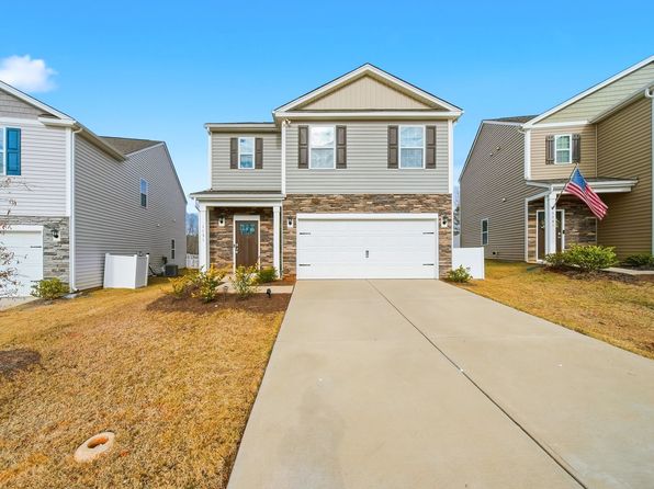 1131 37th Avenue Dr NE