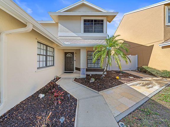 5th image of 3874 Circle Lake Drive