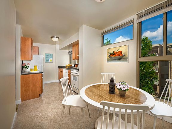 Separate dining area 