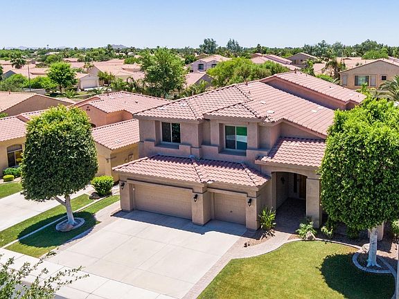 3rd image of 4422 S Wildflower Pl