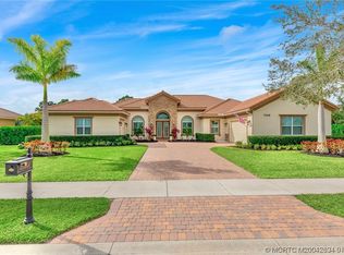 7568 SE Ravissant Dr, Stuart, FL 34997