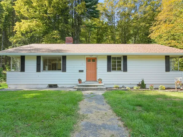 1 Old Village Ln, Unadilla, NY 13849