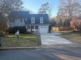1414 Ashburton Rd, Raleigh, NC 27606