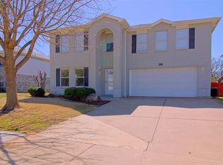 8124 Montecito Dr, Denton, TX 76210