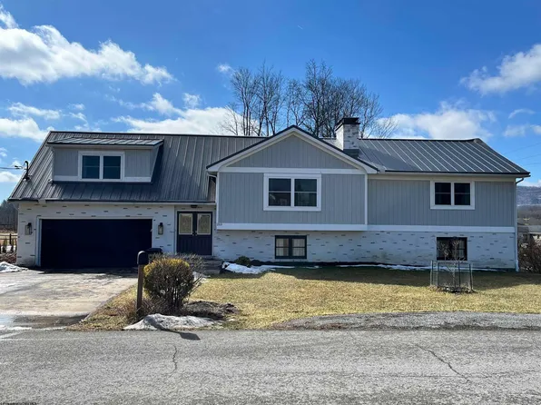 203 Andrews St, Elkins, WV 26241