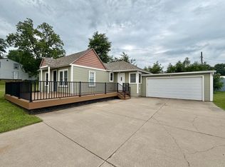 110 Red Wing Ave S, Red Wing, MN 55066
