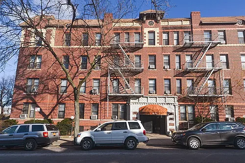 32-05 81st St #B6 Photo 1