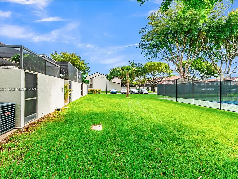 13340 SW 88th Ter #D — Photo 34