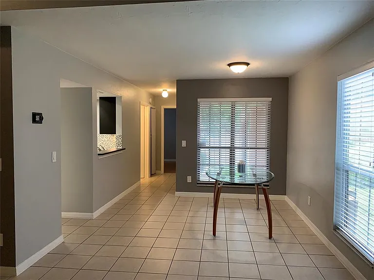 5754 SW 8th Pl — Photo 8