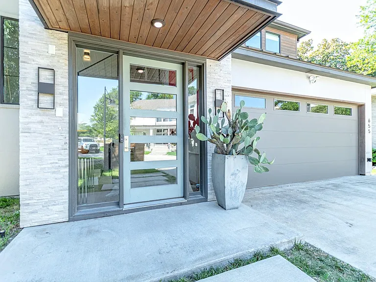 655 Kessler Reserve Ct — Photo 6