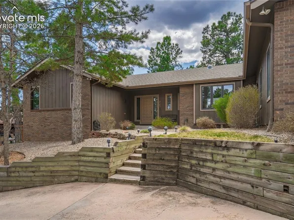 2405 Constellation Dr, Colorado Springs, CO 80906