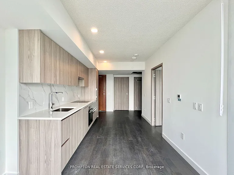 1 Concord Cityplace Way #3512 — Photo 9