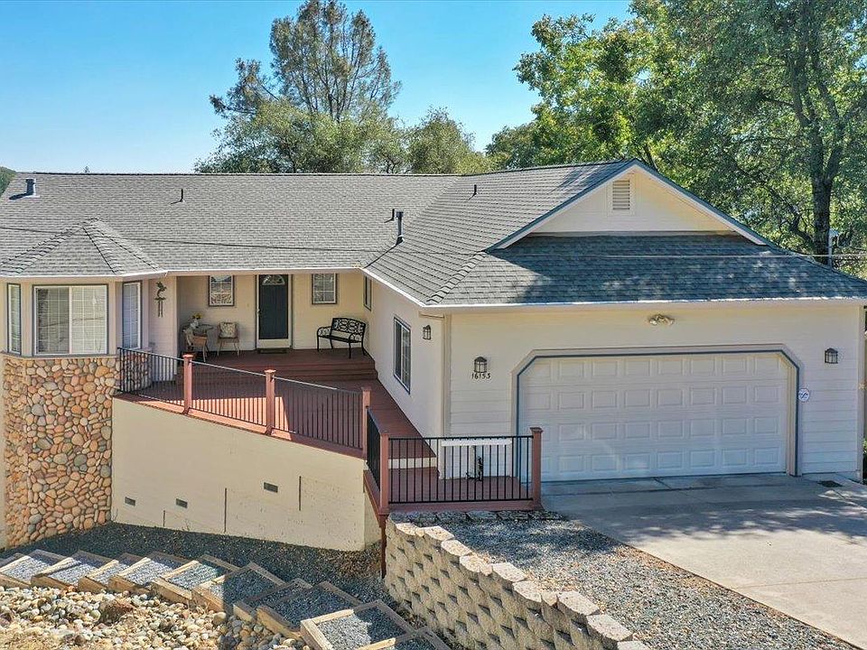 1st image of 16153 Janet Way