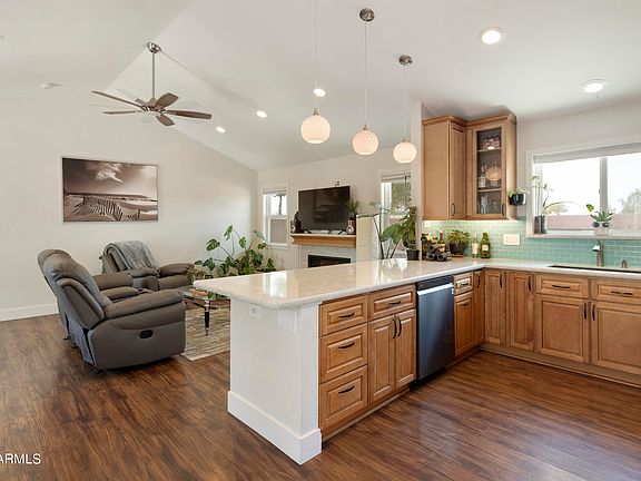 5th image of 4823 E LA PUENTE Avenue