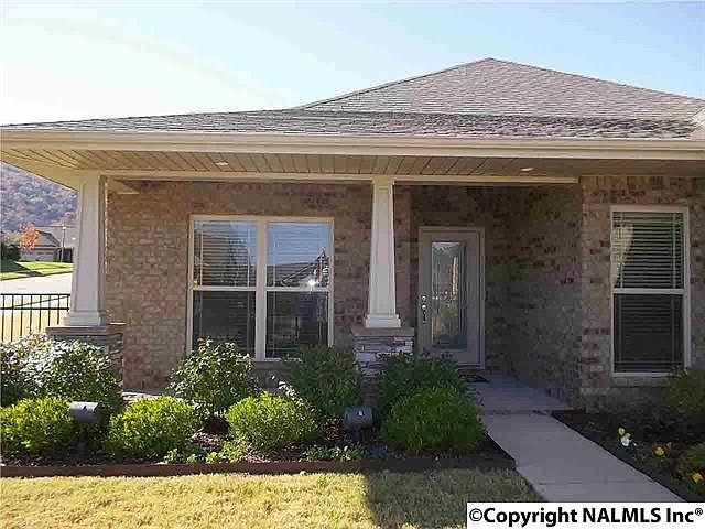 1st image of 134 Ada Dr