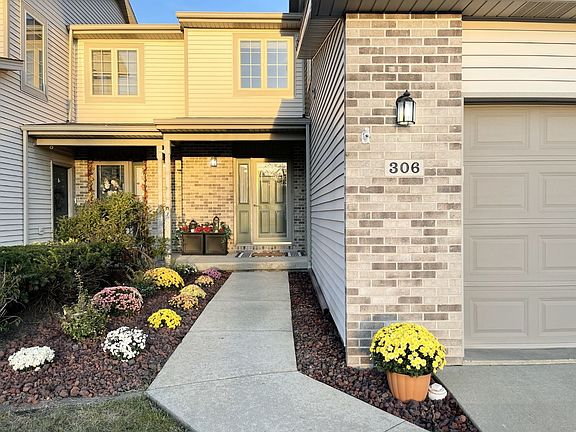 2nd image of 306 Terrace Ct