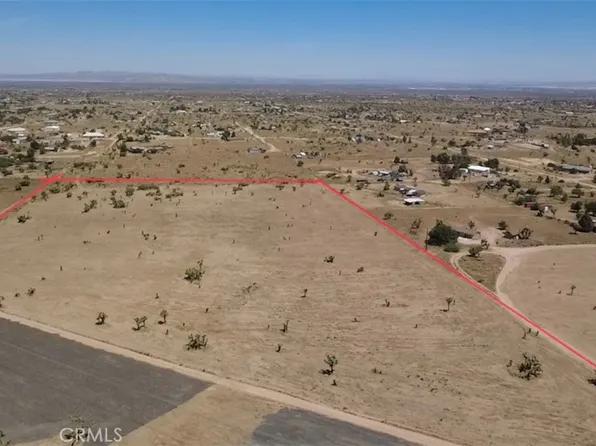 6716 Phelan Rd, Phelan, CA 92371