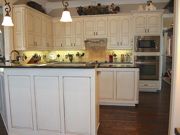 2nd image of 5603 Hunterwood Ln