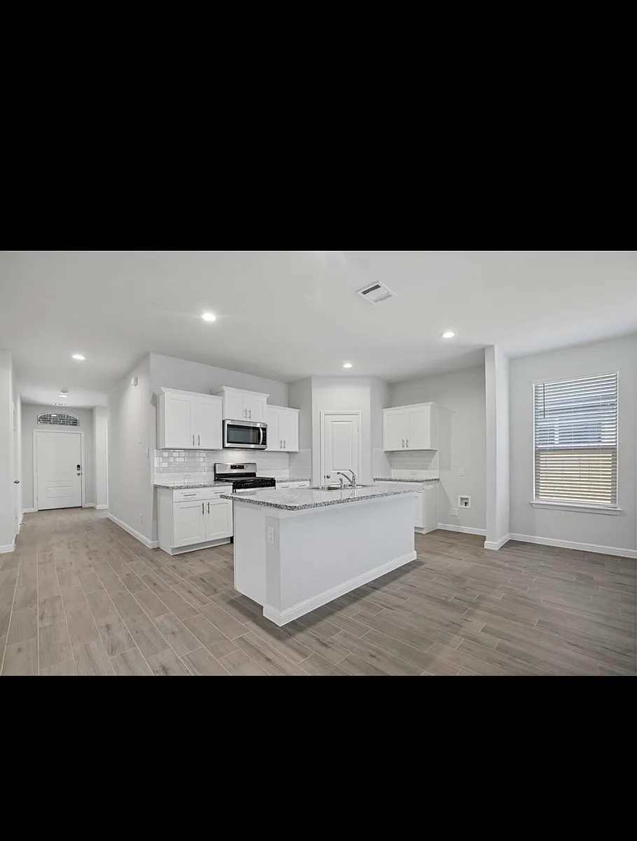 Building Photo - 8556 Arthur Valley Ln