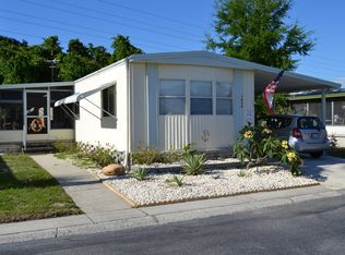 1039 Dove Ln, Tarpon Springs, FL 34689