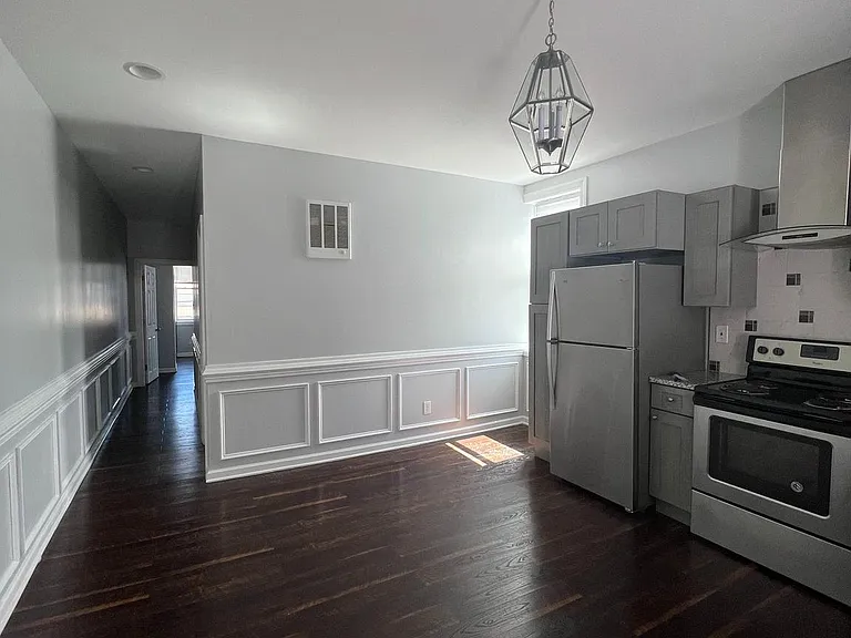 2084 E Allegheny Ave #2 — Photo 7