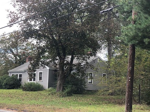 2nd image of 250 Poplar St