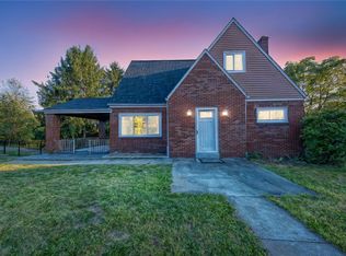 464 Irwin Ln, Pittsburgh, PA 15212