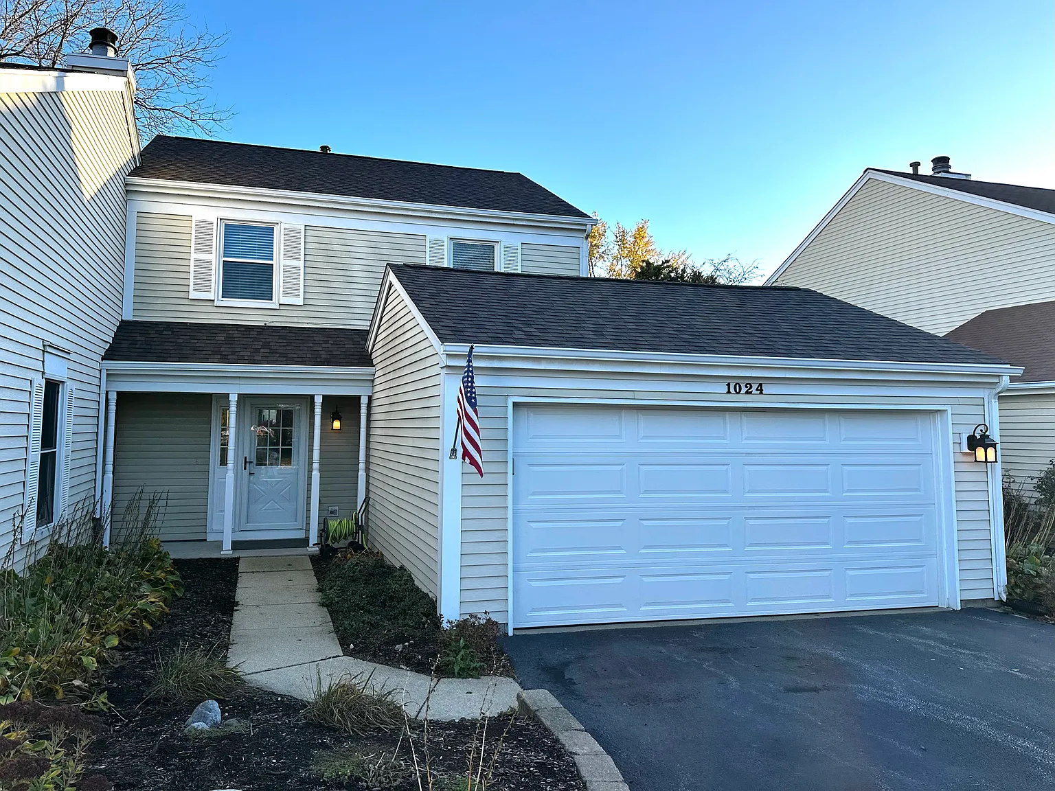 1024 Devonshire Ave photo 1