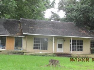 2800 Ledbetter Dr, Kilgore, TX 75662