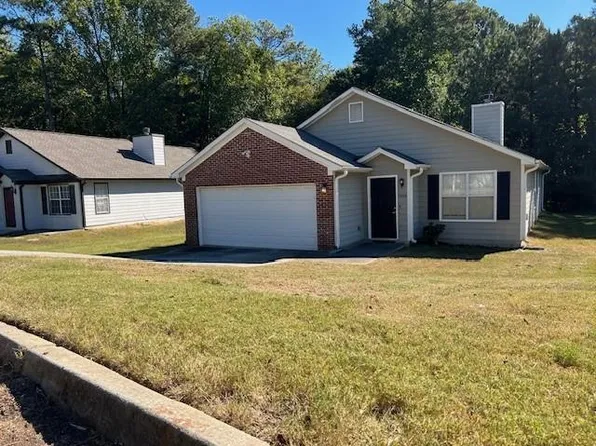5606 Rockingwood Ct, Atlanta, GA 30349