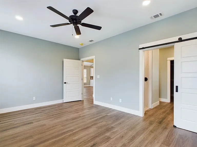 505 Mooney Ln — Photo 10