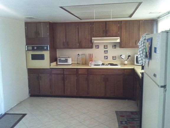 3rd image of 2257 W De Palma Cir