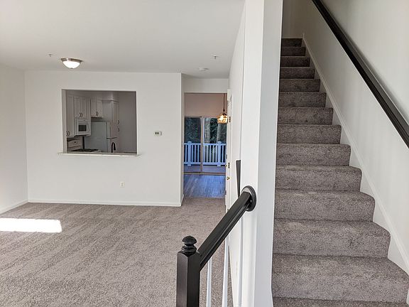 2nd image of 6516 Daytona Ct Unit F-203