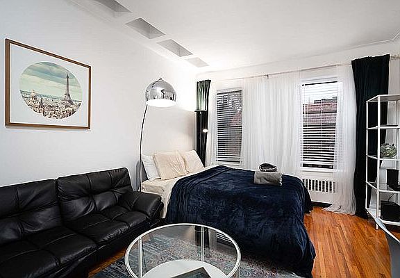 2nd image of 328 E 74th St APT 4A