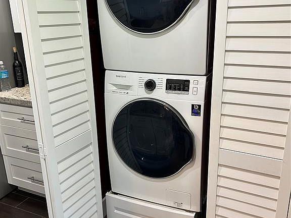3rd image of 10845 NW 30th Place