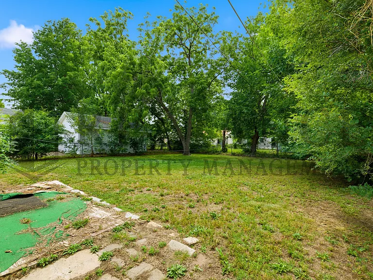 2151 S Green St — Photo 5